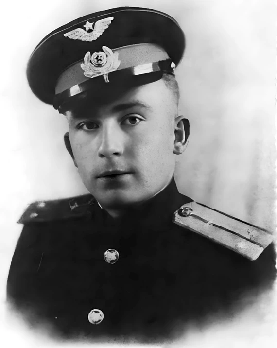 Парфёнов Евгений Иванович