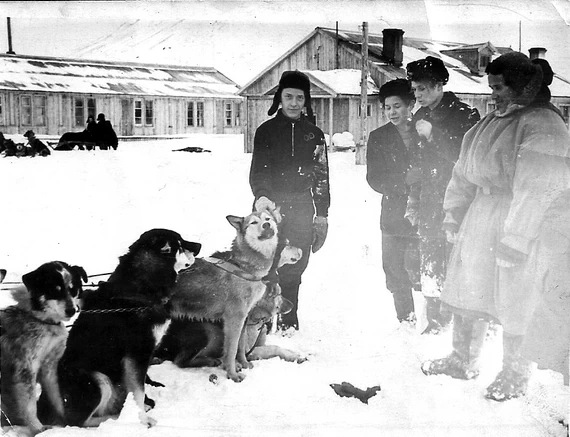 Новоземельские дети в Лагерном