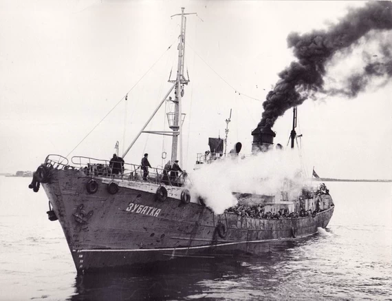 Кадр из фильма «Летняя поездка к морю»